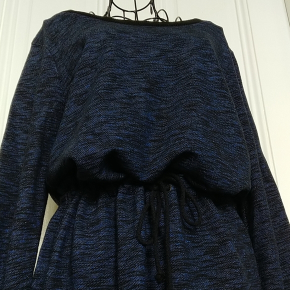 Converse Sweatshirt Dress - Picture 3 of 4